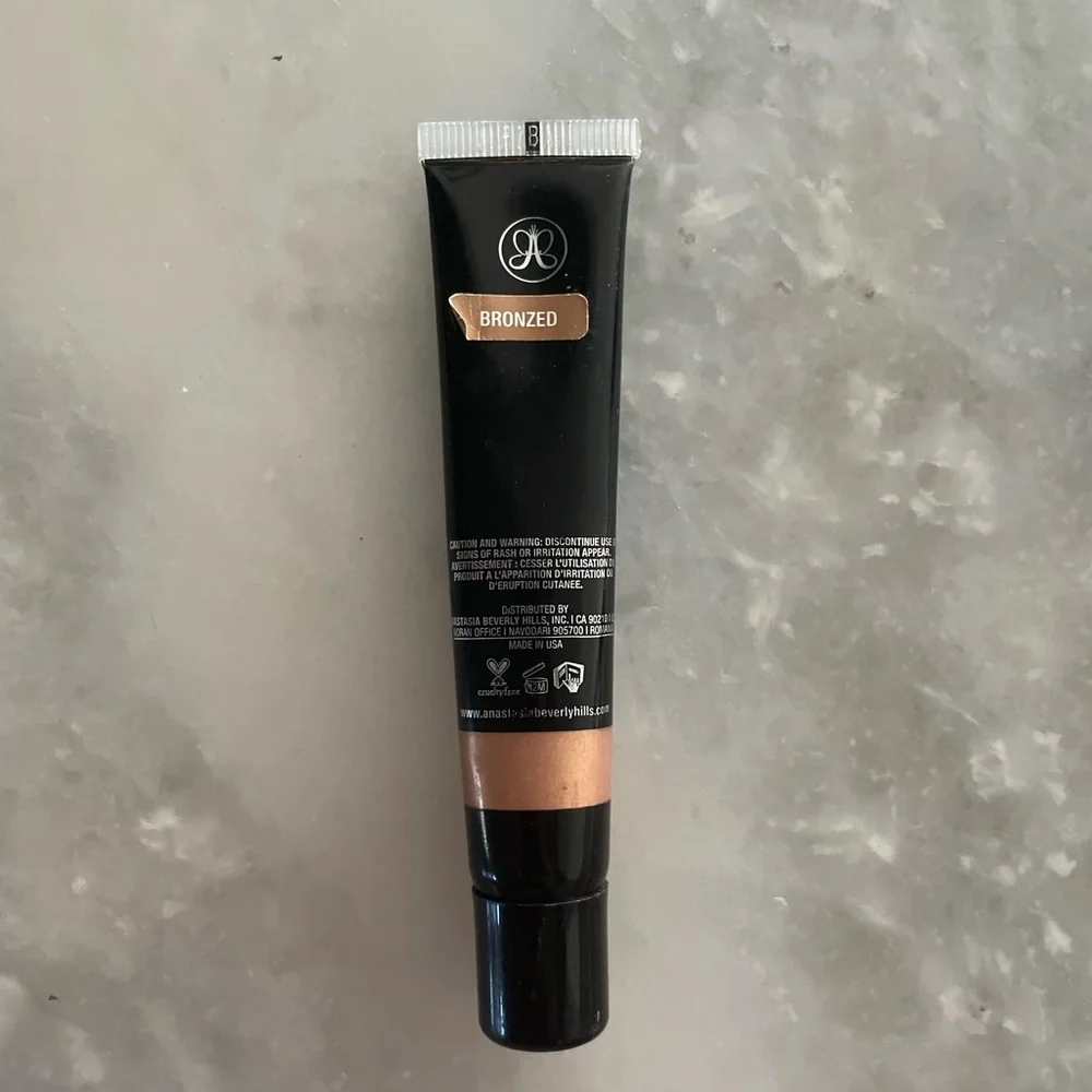 Anastasia Beverly Hills Liquid Glow Highlighter in Bronzed Full Size 0.68 oz